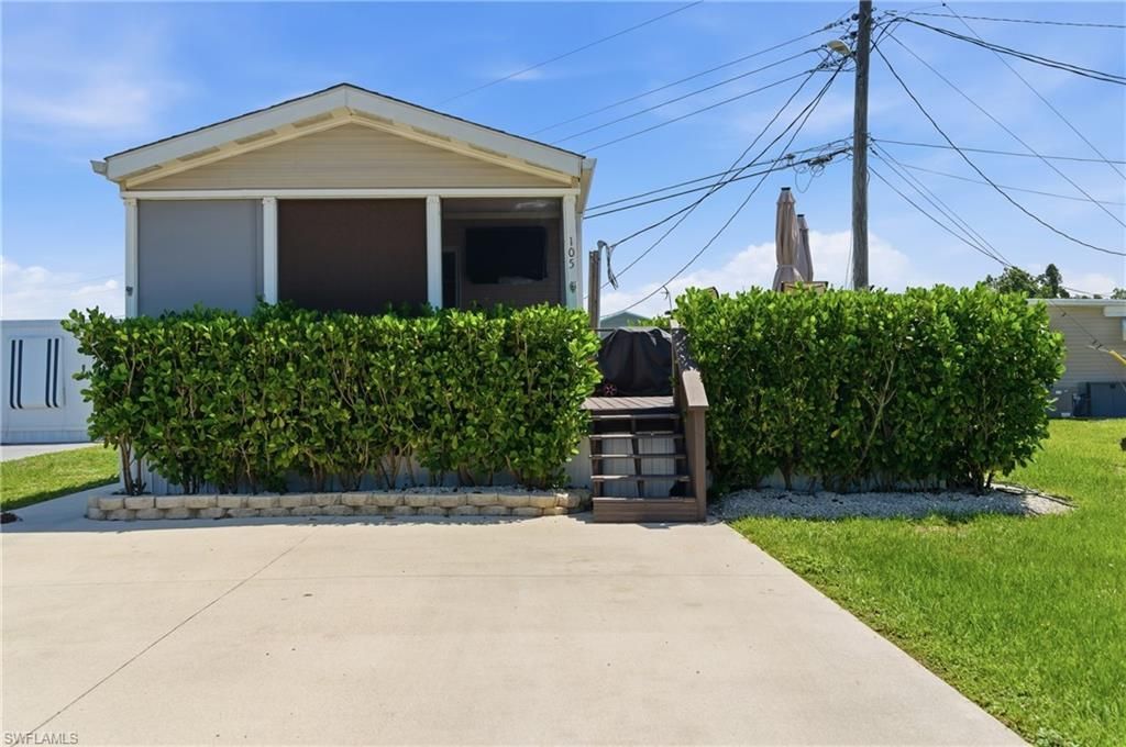 5558 Palm Beach Blvd , Unit 105, Fort Myers, FL 33905 Photo