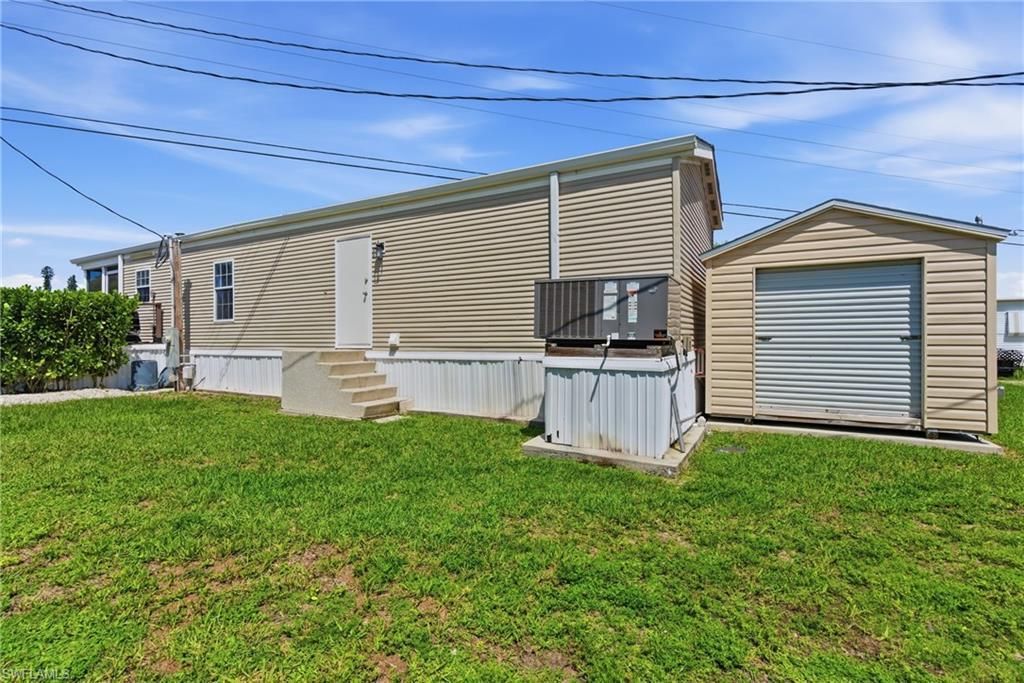 5558 Palm Beach Blvd , Unit 105, Fort Myers, FL 33905 Photo