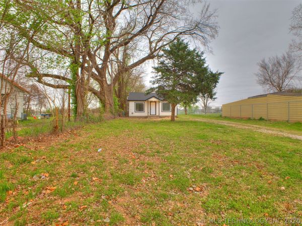 3834 W Admiral Boulevard , Tulsa, OK 74127