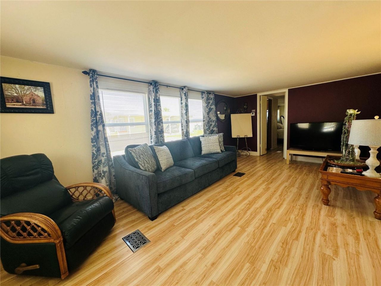 147 Maui Drive , Palmetto, FL 34221 Photo