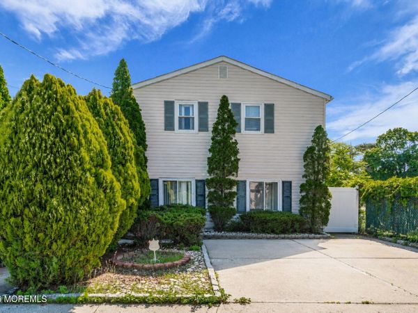 12 Jacobson Street, Sayreville, NJ 08872