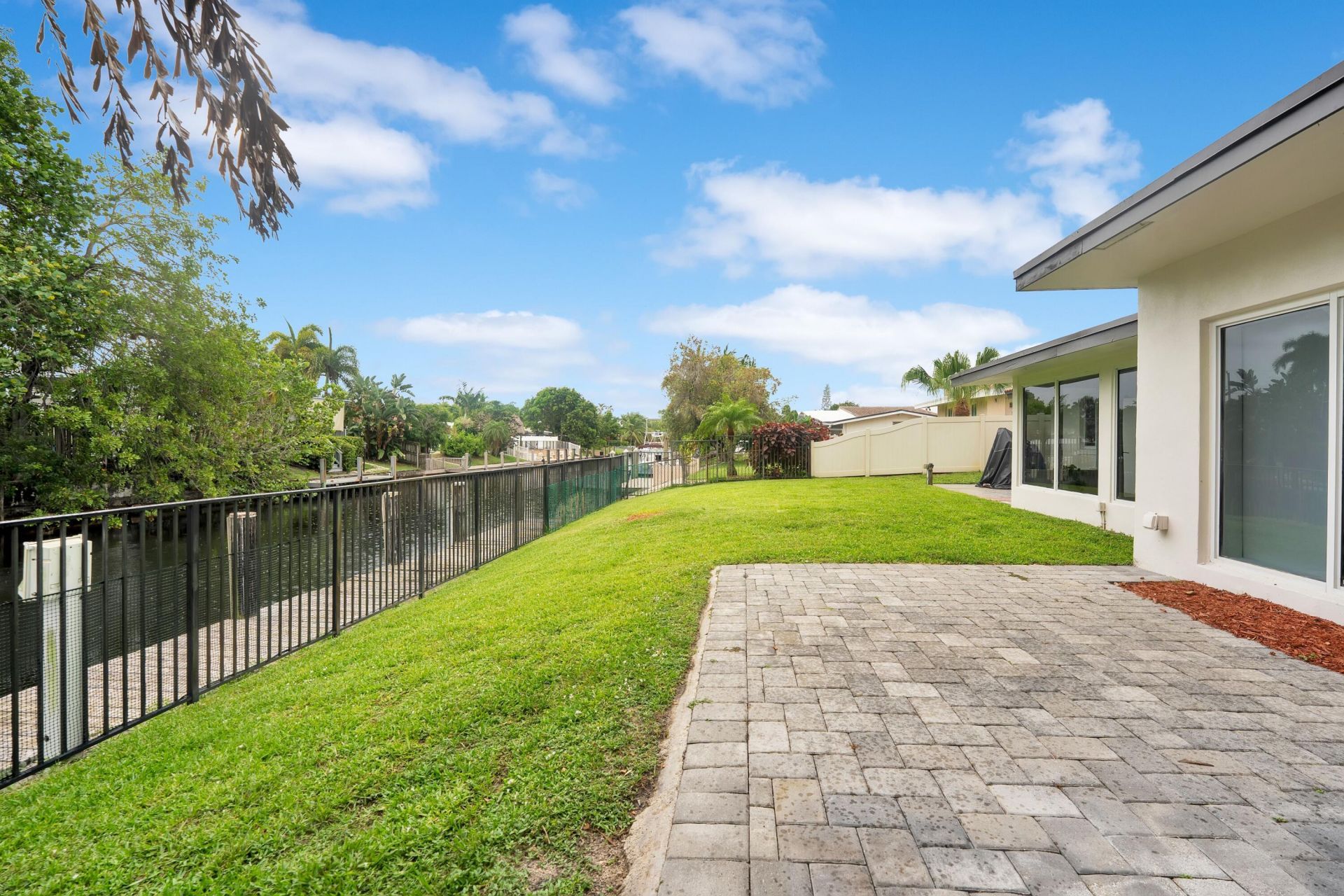 2524 Marathon Lane, Fort Lauderdale, FL 33312 Photo