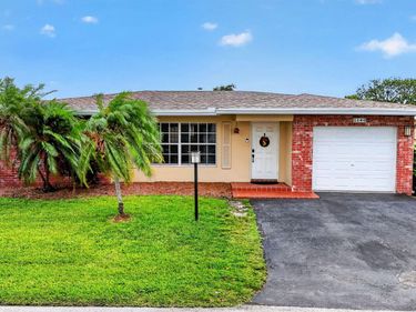 1140 NW 49th Street, Deerfield Beach, FL 33064