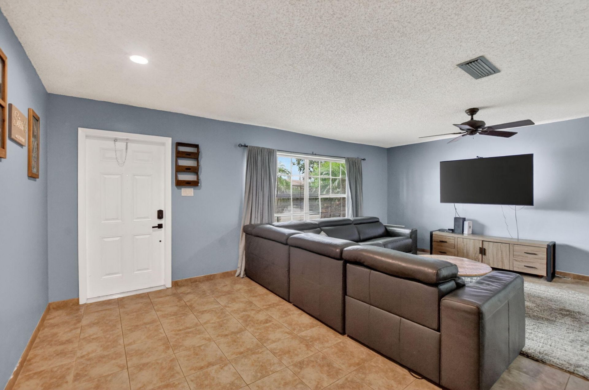 1140 NW 49th Street, Deerfield Beach, FL 33064 Photo