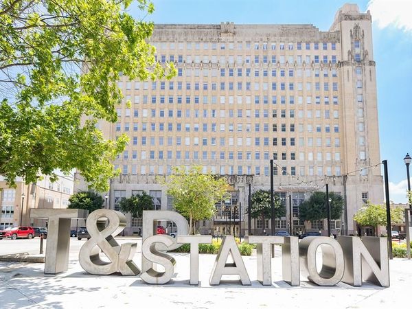 221 W Lancaster Avenue, Unit 11009, Fort Worth, TX 76102