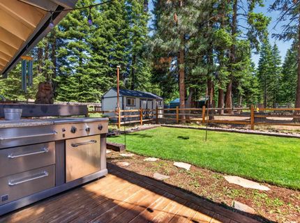 3549 Hill Crest Drive, Lake Almanor, CA 96137 Photo