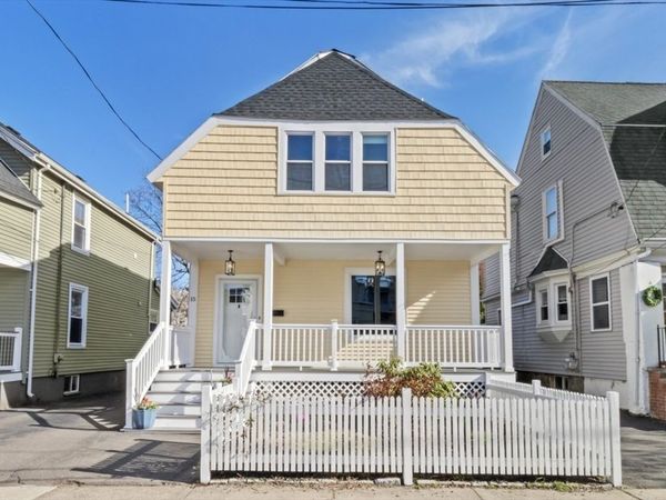 15 Wave Way Ave, Winthrop, MA 02152