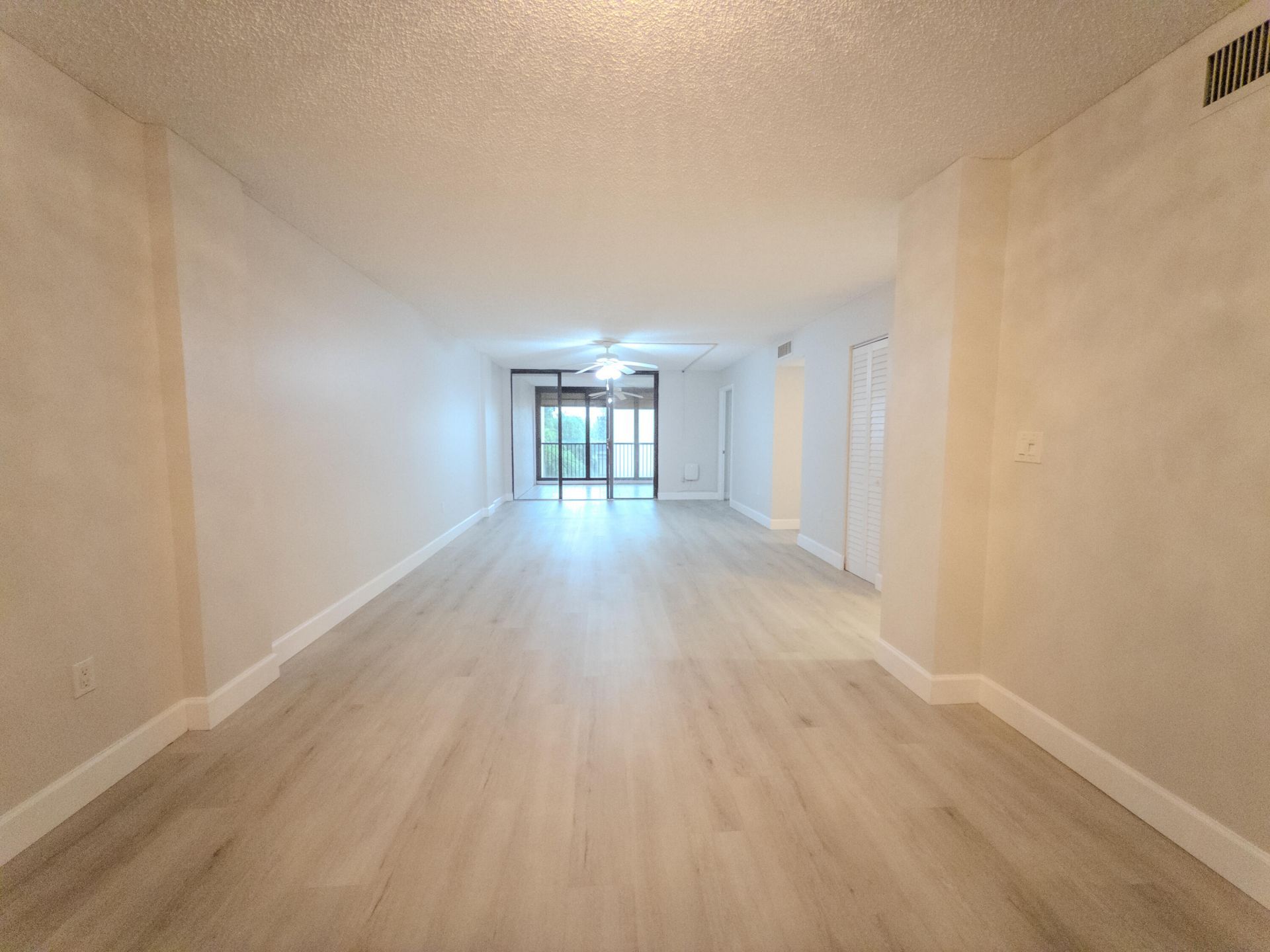 2800 N 46th, Unit A502, Hollywood, FL 33021 Photo