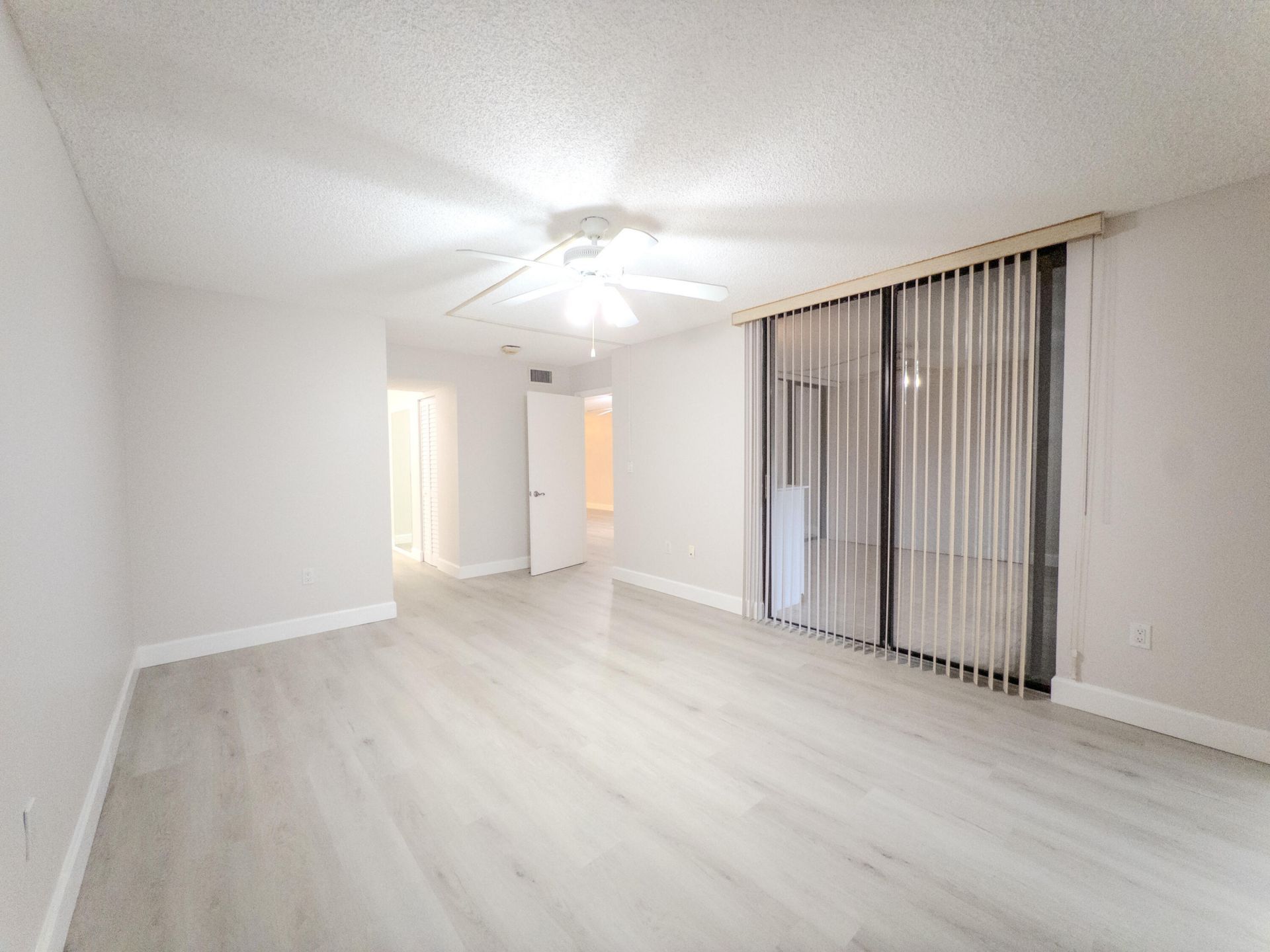 2800 N 46th, Unit A502, Hollywood, FL 33021 Photo