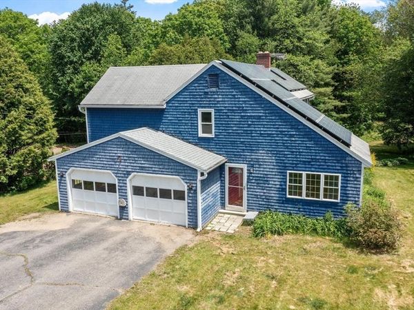 90 Royalston Rd, Phillipston, MA 01331