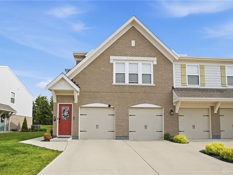 16 Waterlily Drive, Springboro, OH 45066 Photo 1