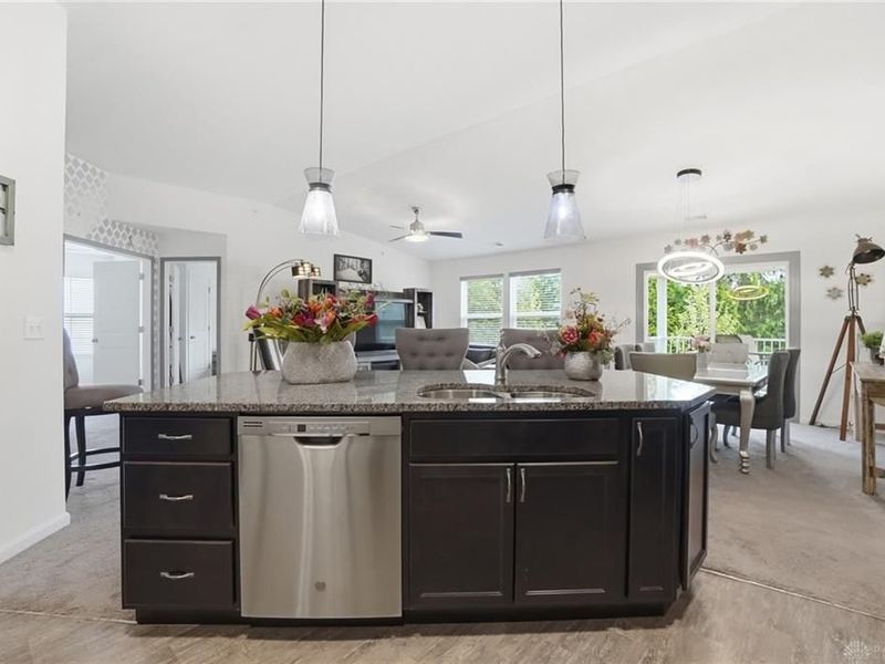 16 Waterlily Drive, Springboro, OH 45066 Photo 5