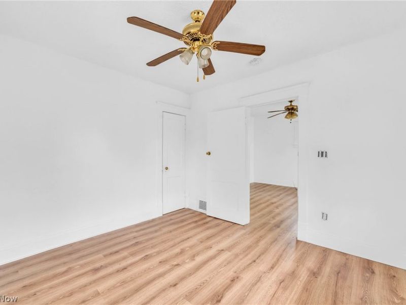 12009 Griffing Avenue, Cleveland, OH 44120 Photo 21