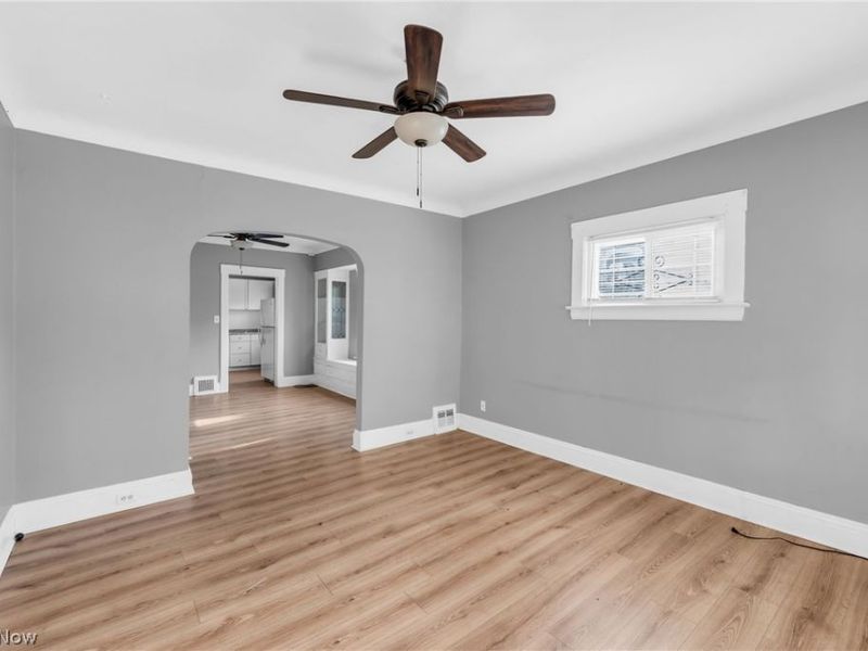 12009 Griffing Avenue, Cleveland, OH 44120 Photo 4