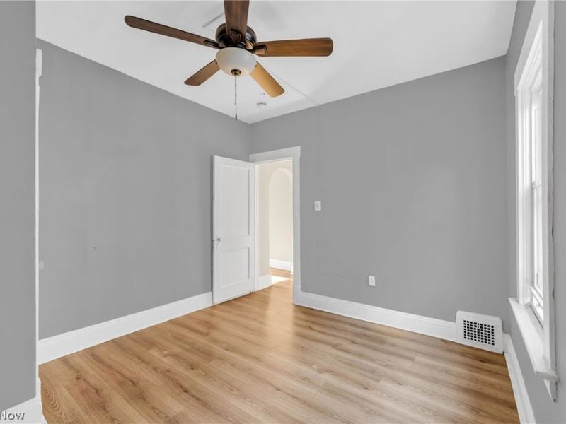 12009 Griffing Avenue, Cleveland, OH 44120 Photo 7