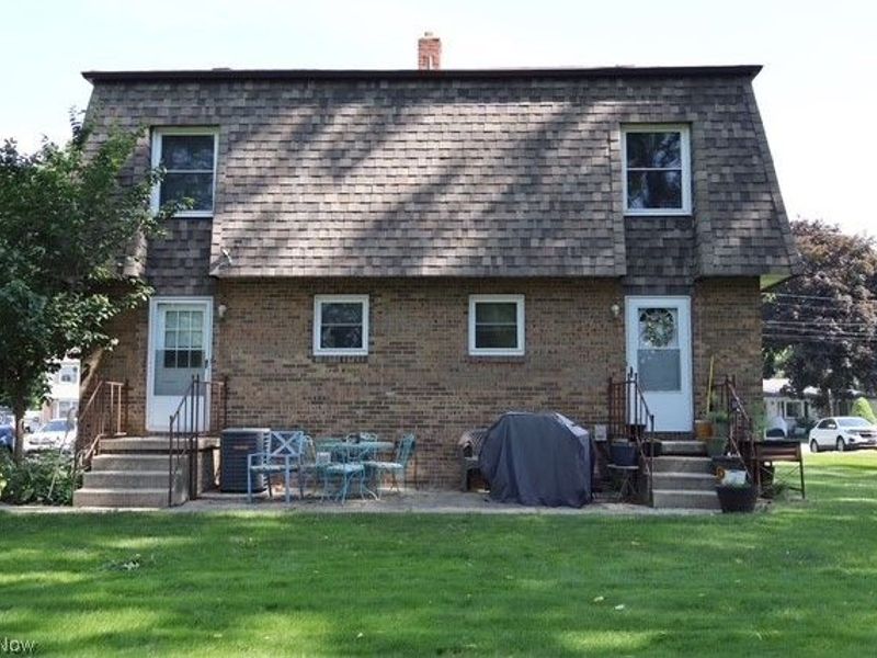 7744 Brookwood Drive NE, Warren, OH 44484 Photo 10