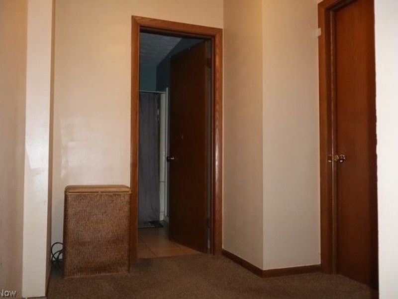 7744 Brookwood Drive NE, Warren, OH 44484 Photo 27