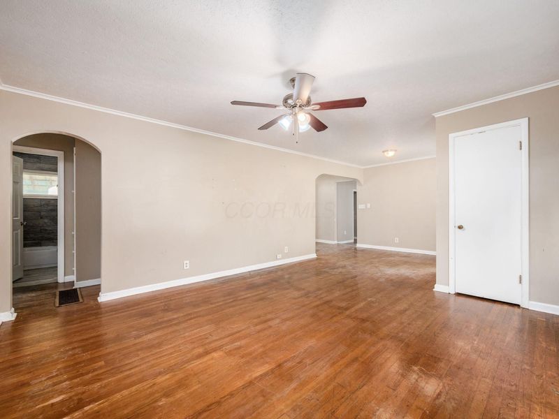 68 Ohio Avenue, West Jefferson, OH 43162 Photo 11