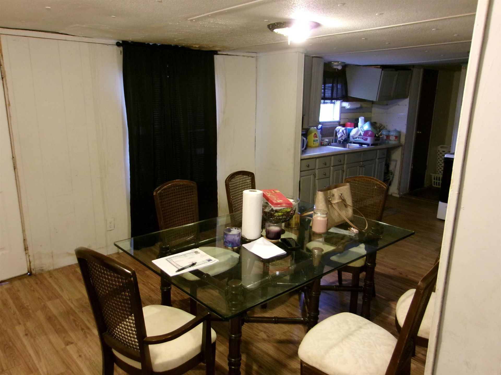 203 Chase St. Photo 8