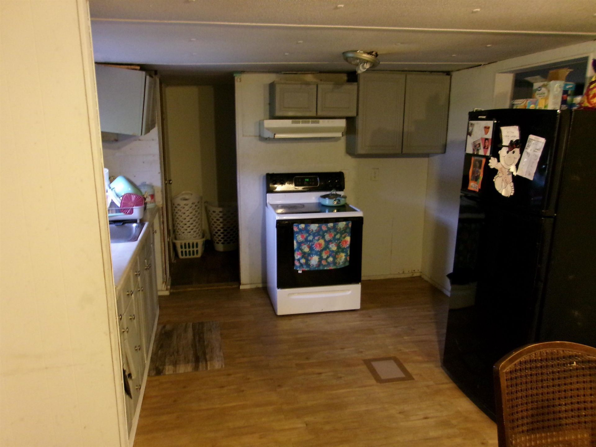 203 Chase St. Photo 9