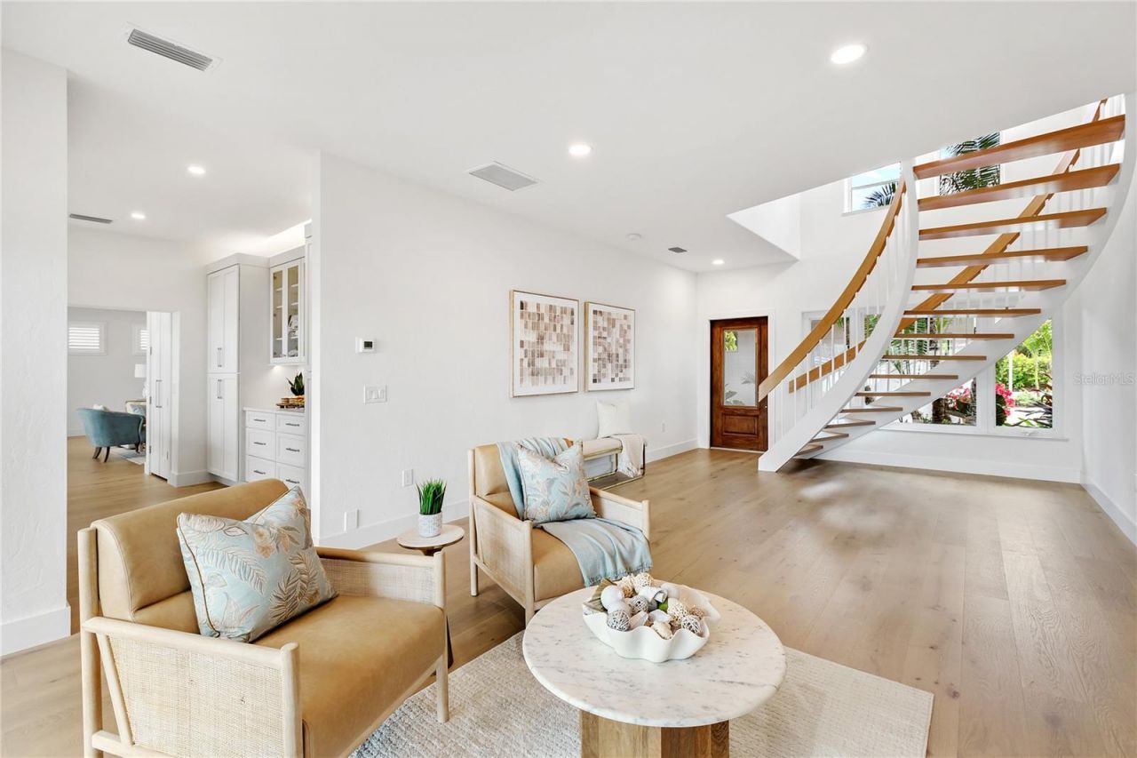 330 W Bay Drive, Venice, FL 34285 Photo