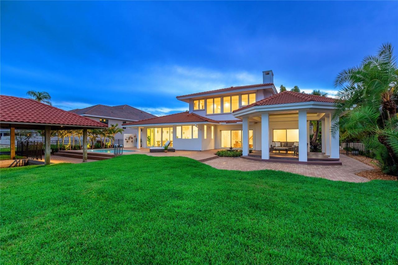 330 W Bay Drive, Venice, FL 34285 Photo