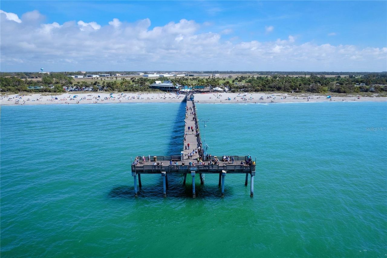 330 W Bay Drive, Venice, FL 34285 Photo