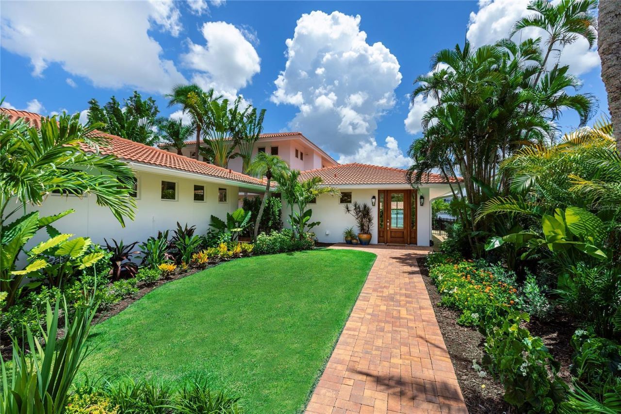 330 W Bay Drive, Venice, FL 34285 Photo