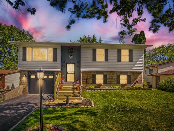 5257 Arquilla Drive , Richton Park, IL 60471