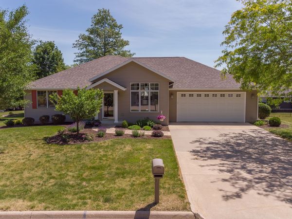 1021 Bertram Drive , Freeport, IL 61032