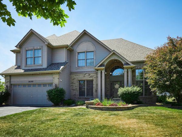 26300 W Chatham Drive , Plainfield, IL 60585