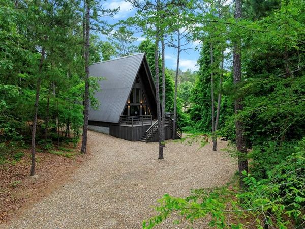 181 PILOTFISH Road, Broken Bow, OK 74728