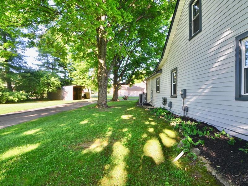 8560 Bunnell Hill Road, Clearcreek Twp., OH 45066 Photo 11