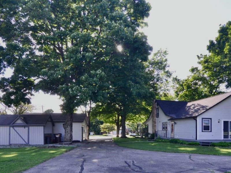 8560 Bunnell Hill Road, Clearcreek Twp., OH 45066 Photo 9