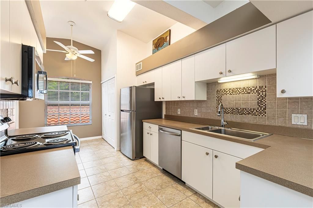 26670 Rosewood Pointe Dr, Unit 201, Bonita Springs, FL 34135 Photo