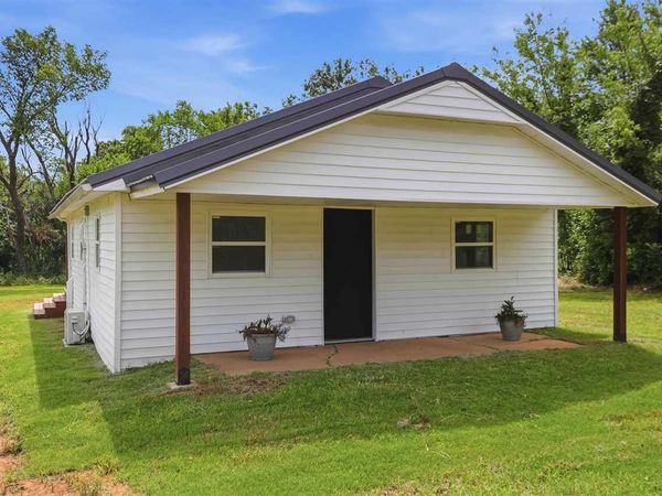 302 N 2nd Street, Tryon, OK 74875