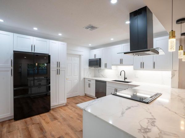 3468 NE 17th Avenue, Unit 2, Oakland Park, FL 33334