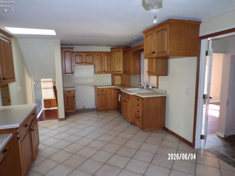 87 Bethany Drive, Fremont, OH 43420 Photo 3