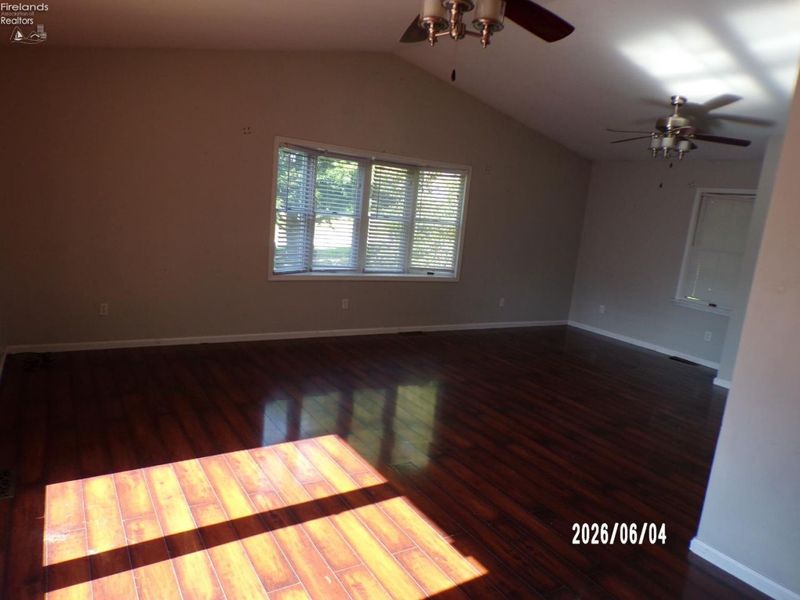 87 Bethany Drive, Fremont, OH 43420 Photo 5