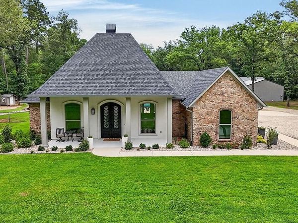 7594 N Lakeshore Drive, Shreveport, LA 71107