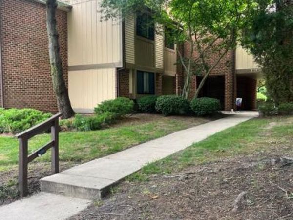 802 B CYPRESS POINT CIRCLE, MOUNT LAUREL, NJ 08054
