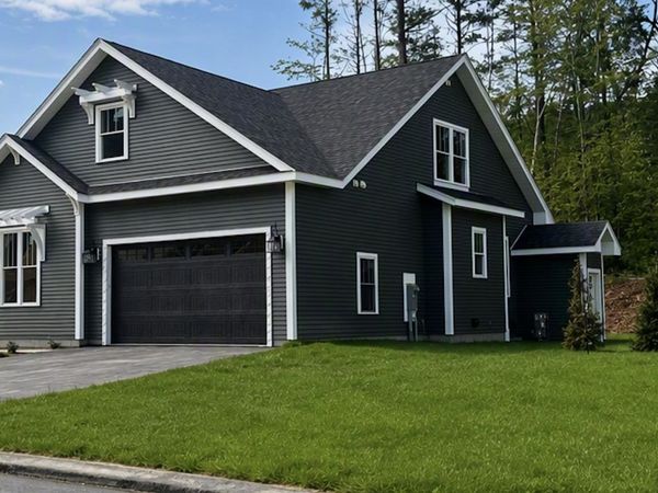 103 Lady Walsingham Way, Laconia, NH 03246