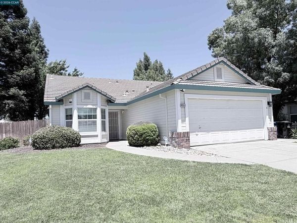 8551 Summer Knoll Way, Elk Grove, CA 95624