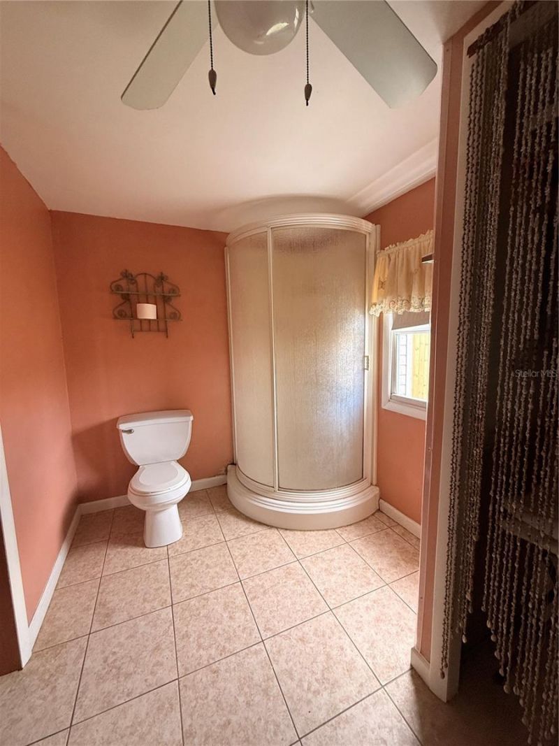 712 50th Avenue Drive W, Bradenton, FL 34207 Photo