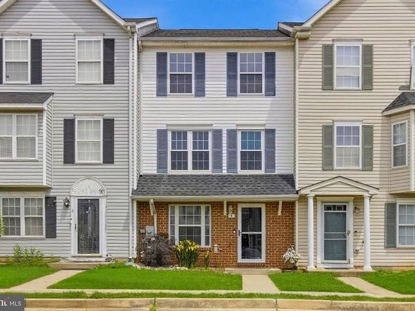 4 BLUE SPIRE CIRCLE, BALTIMORE, MD 21220