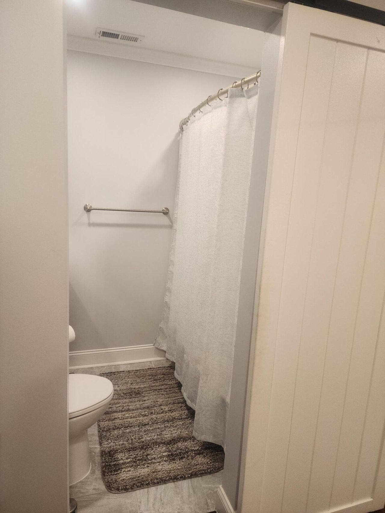 5825 Moore Street Photo 15