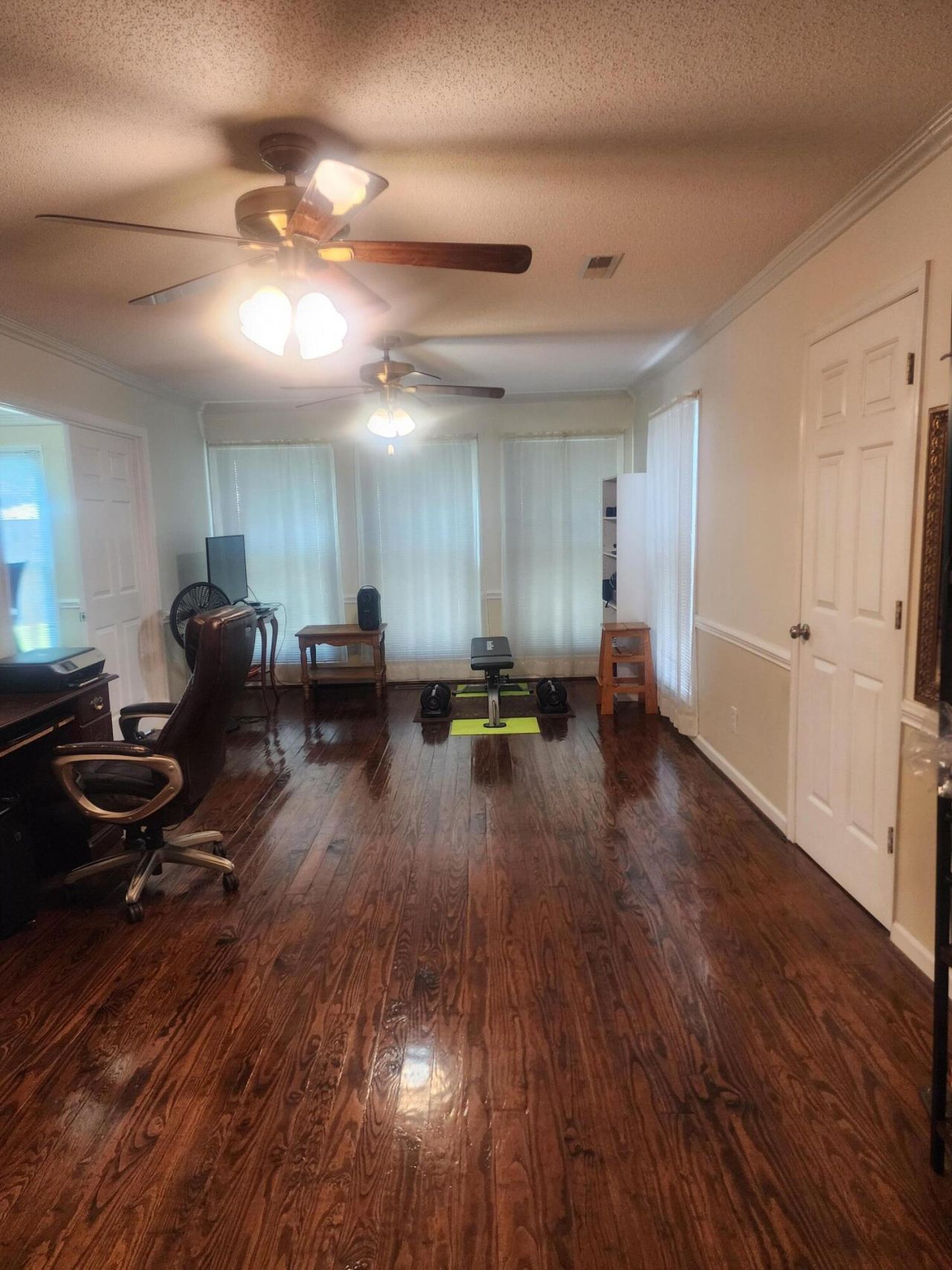 5825 Moore Street Photo 16