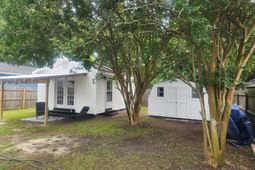 5825 Moore Street photo 4