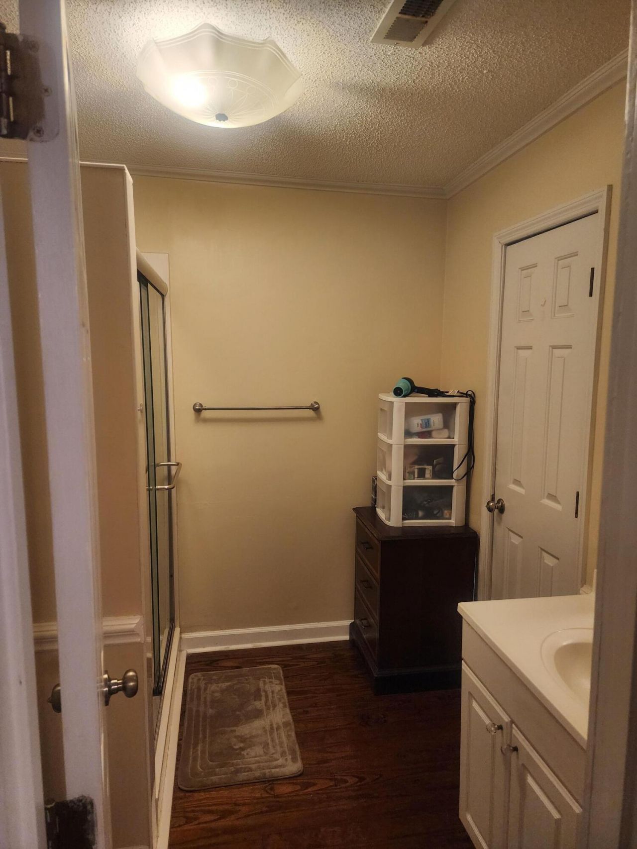 5825 Moore Street Photo 21