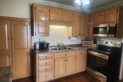 5825 Moore Street photo 4